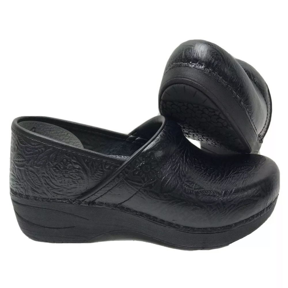 Dansko XP 2.0 EUR 37 Clogs Women’s Sz 6.5-7 Black Floral Tooled Slip Resistant